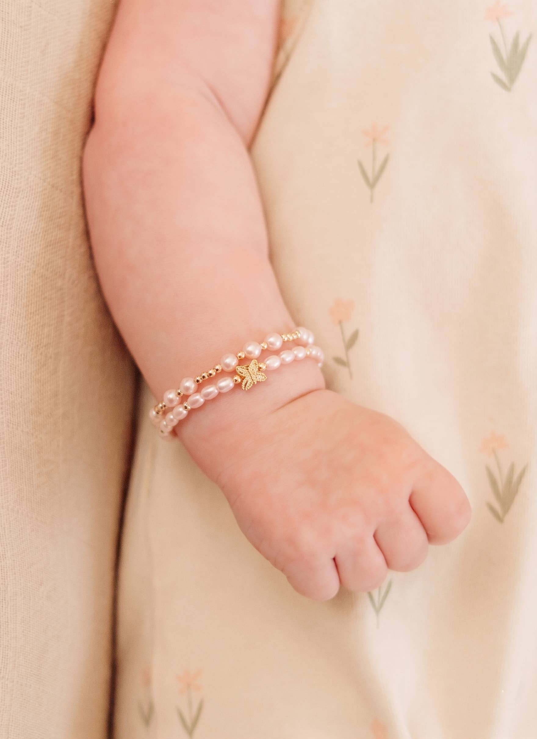 Cherished Moments - 14K Gold-Plated Pink Pearl Baby or Girls Bracelet : Medium 1-5 Years Cherished Moments