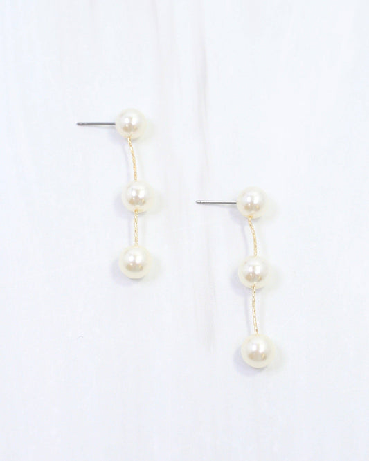 Caroline Hill - Benedict Three Pearl Drop Earring Cream: Default Caroline Hill