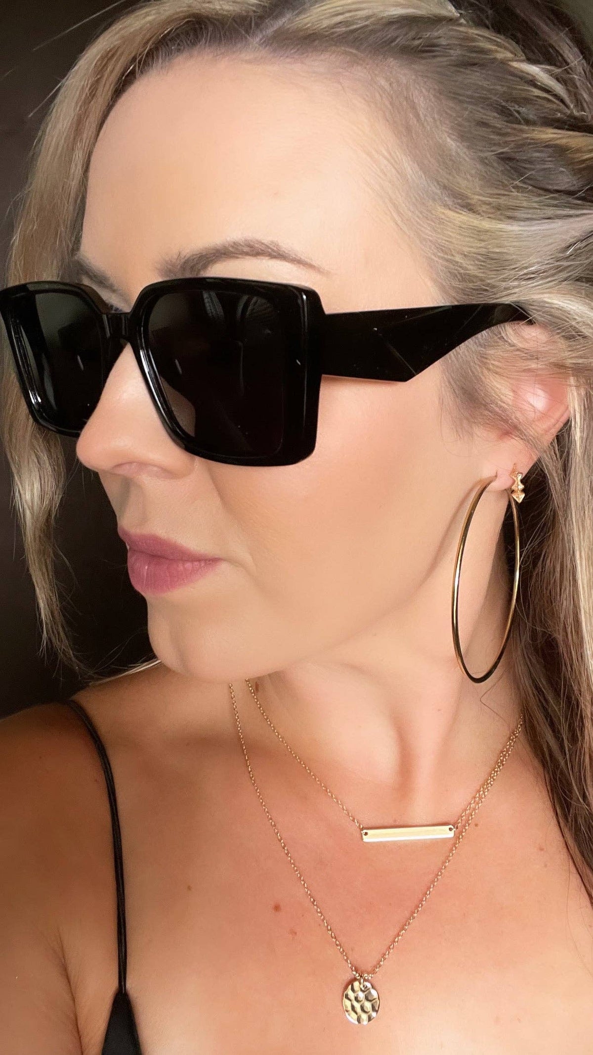DAX Eyewear - Nova - Women's Polarized Medium Rectangle Sunglasses: Black DAX Eyewear