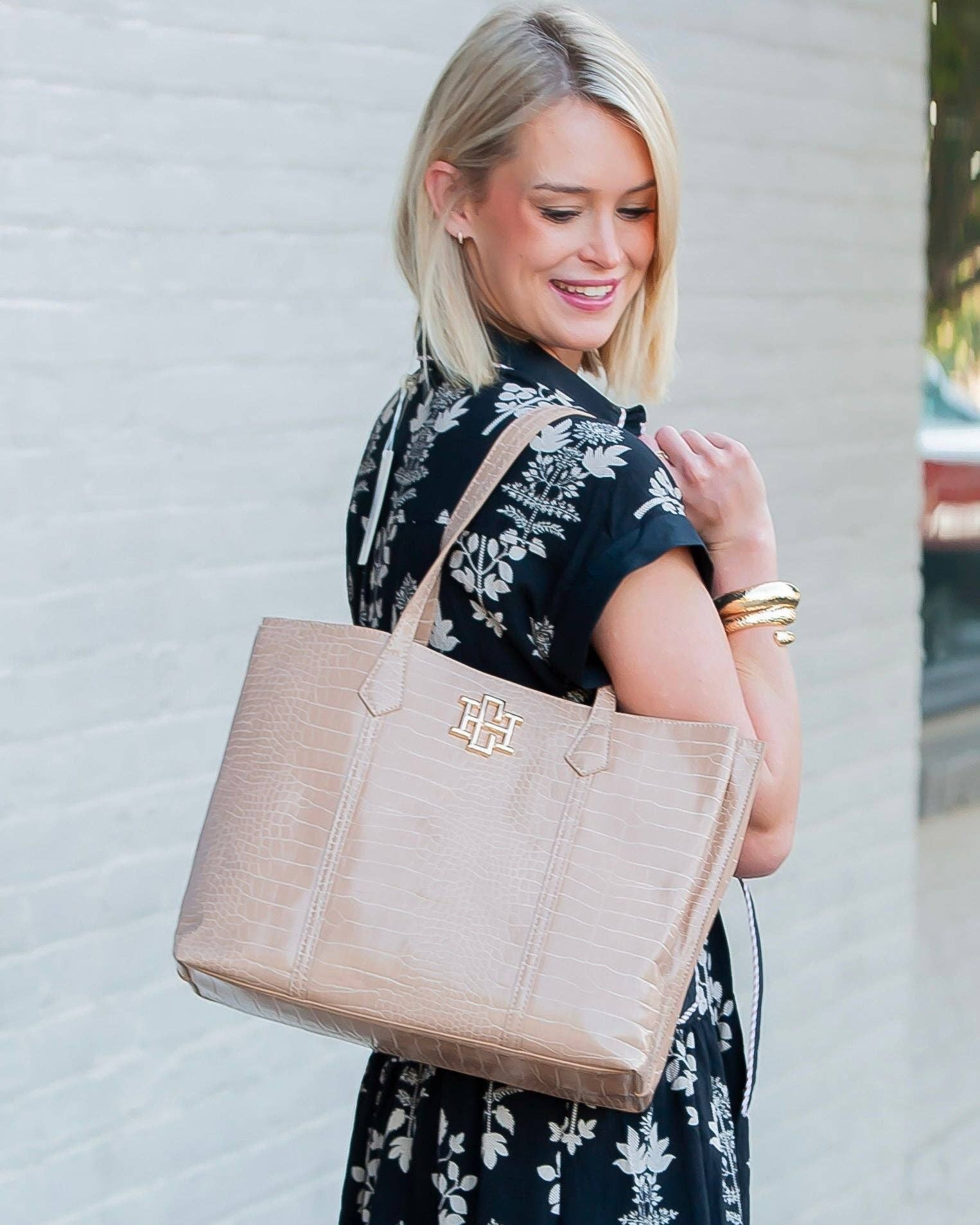 Caroline Hill - Heath Tote Bag Latte EC: Default Caroline Hill