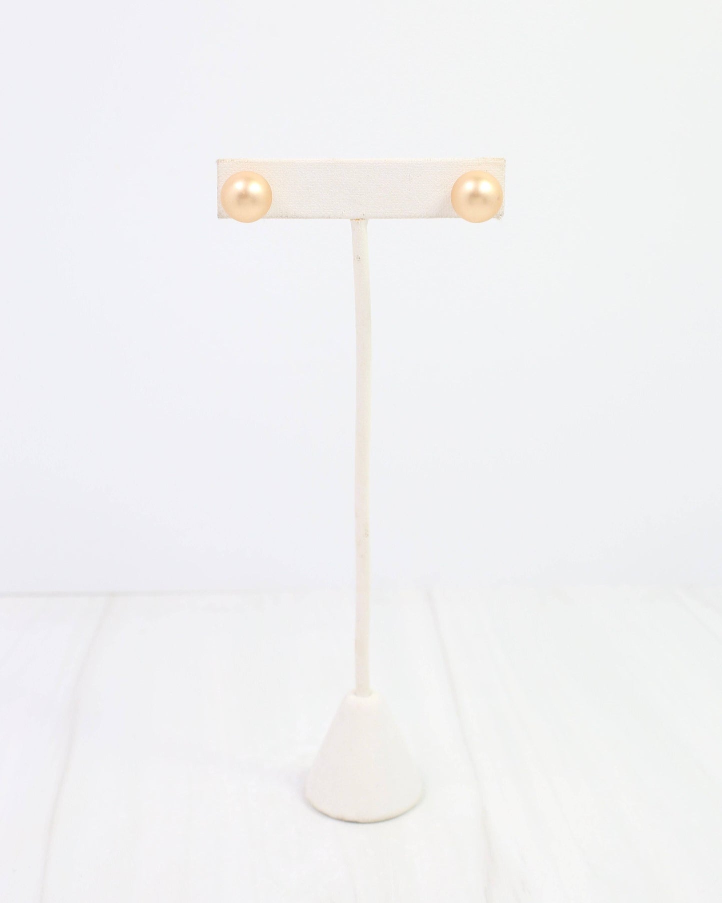 Caroline Hill - Bailey Medium Ball Earring WR Worn Gold: Default Caroline Hill