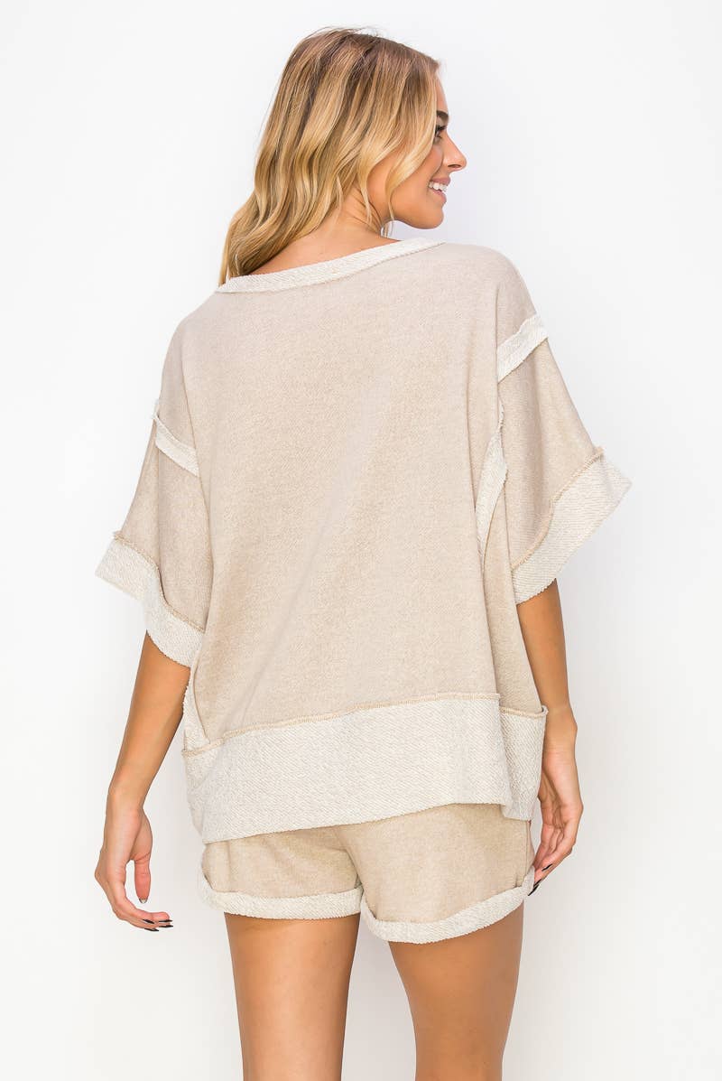 J.Her - Oversize Reverse Contrast Banded Top HT4028: Taupe / S-M-L / 2-2-2 J.Her