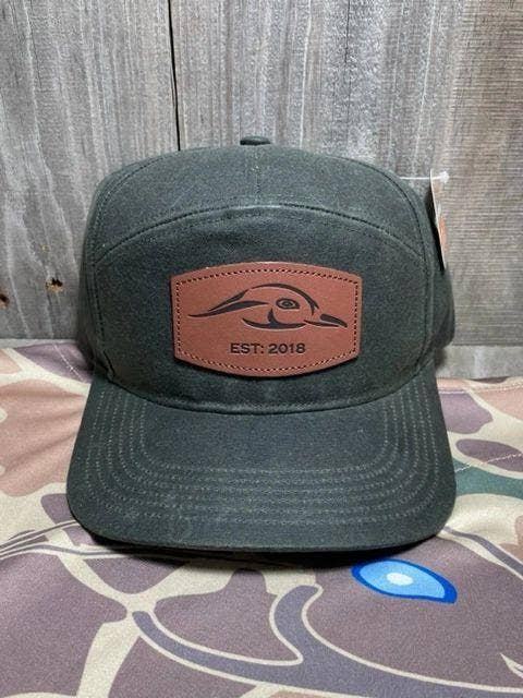 American Flyway Waterfowl - Leather Patch Dark Olive Waxed Cap 7 Panel Snapback American Flyway Waterfowl