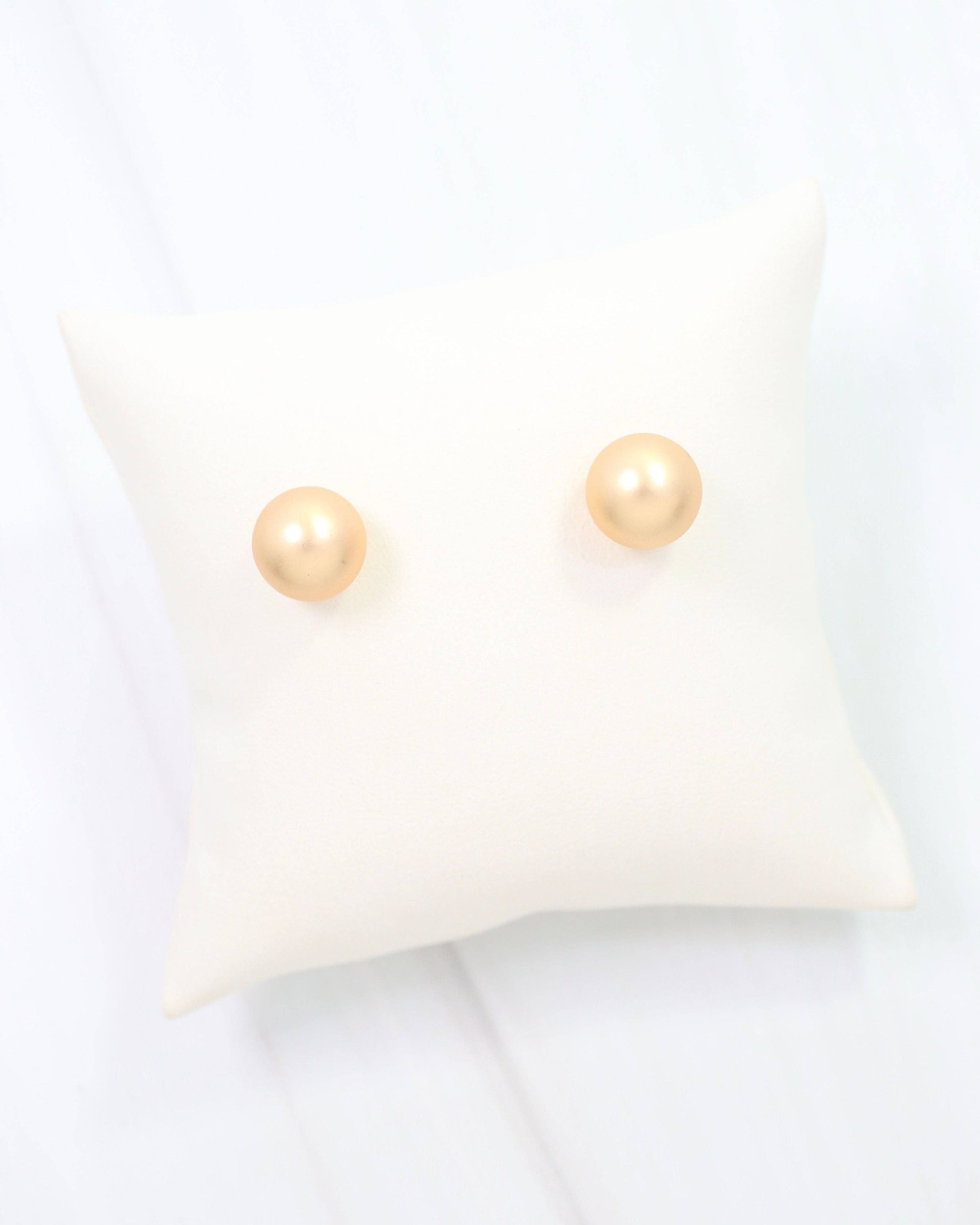 Caroline Hill - Bailey Medium Ball Earring WR Worn Gold: Default Caroline Hill