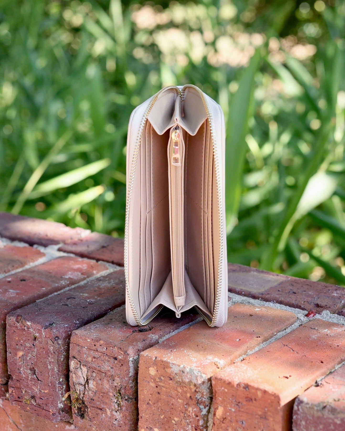 Caroline Hill - Penelope Wallet Pearl LS: Default Caroline Hill