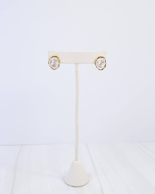 Caroline Hill - East Aurora Pearl Stud Earring Cream: Default Caroline Hill