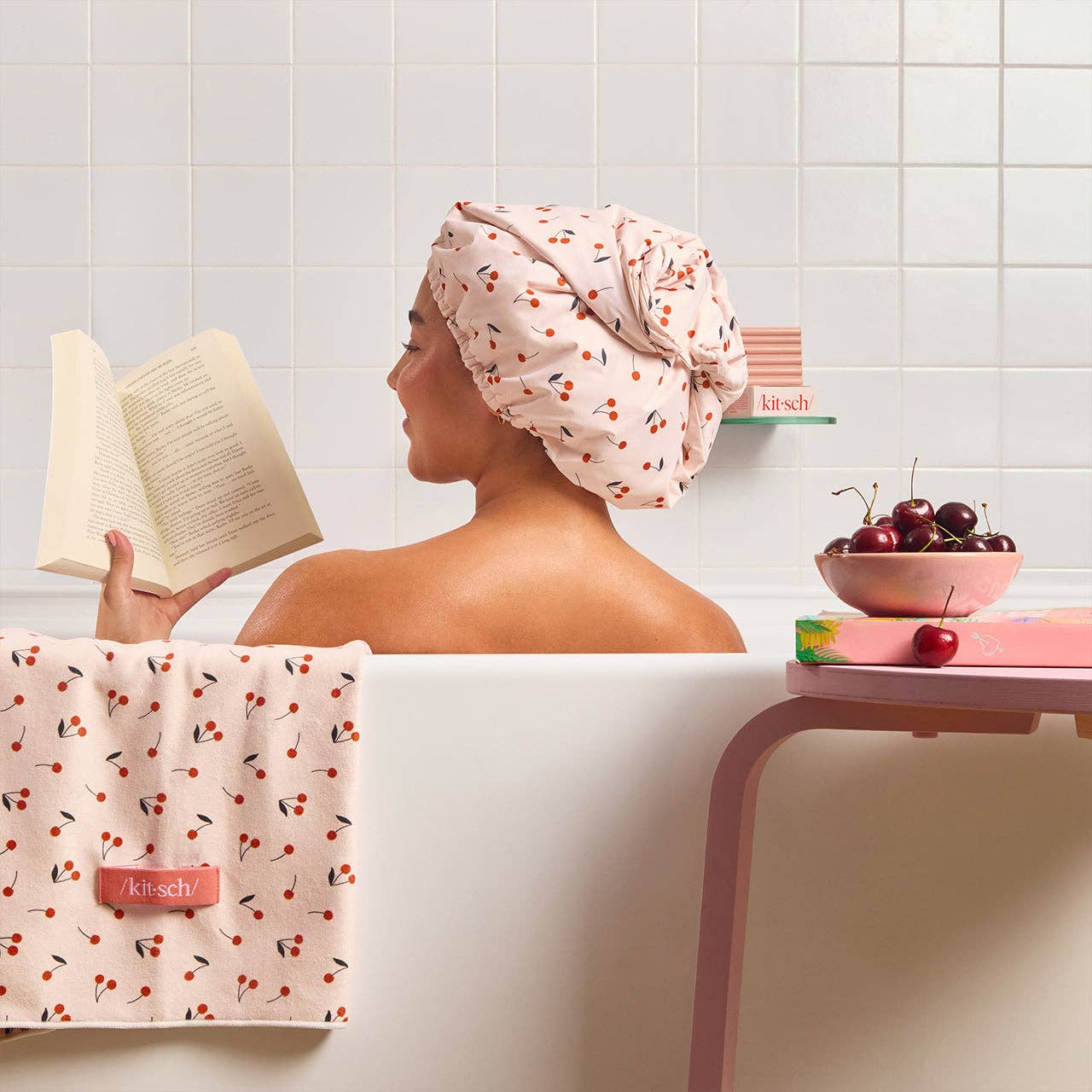 KITSCH - Satin-Lined Flexi Shower Cap - Cherry Print KITSCH