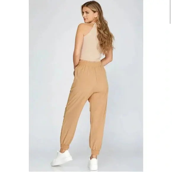 She + Sky Light Weight Stretch Woven Jogger With Pleaded Front Knee Detail